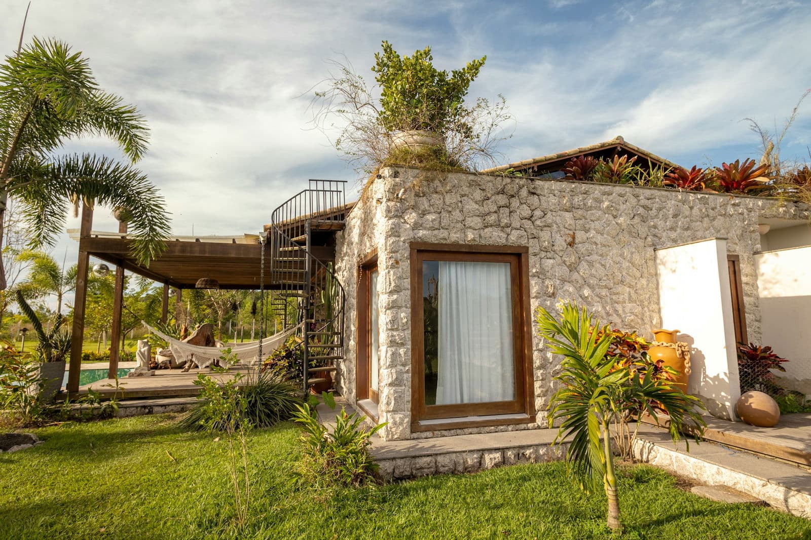 Andalusian stone farmhouse with garden views 4